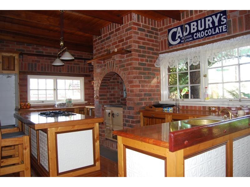 9 Doyle Court, Lakes Entrance VIC 3909