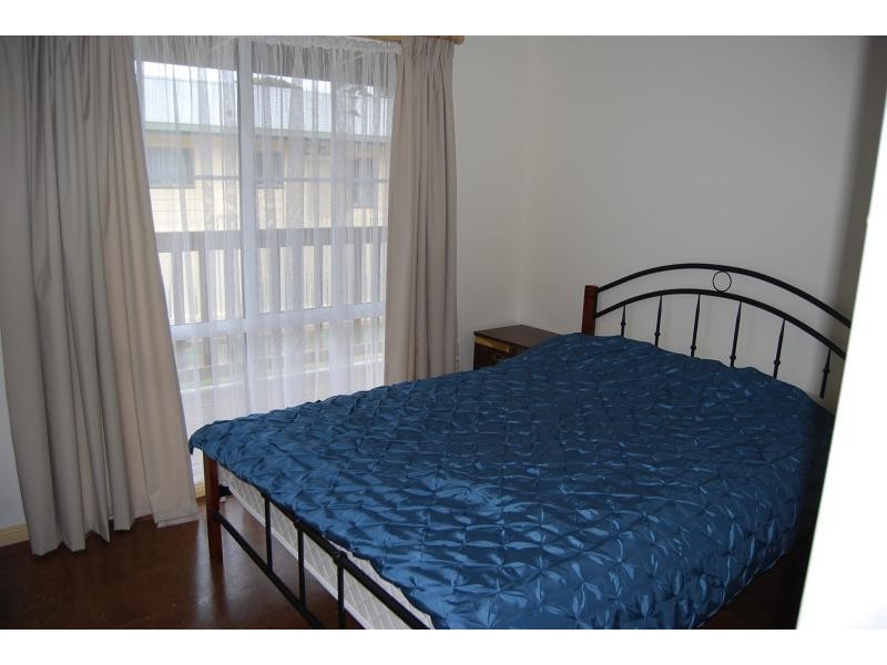 143 Golf Links Road, Lakes Entrance VIC 3909