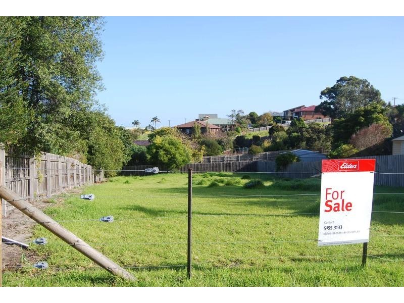 19 Hardie Street, Lakes Entrance VIC 3909