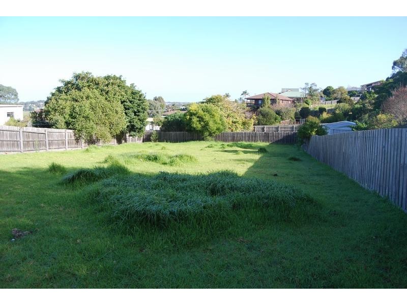 19 Hardie Street, Lakes Entrance VIC 3909