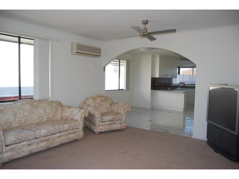 121 Myer Street, Lakes Entrance VIC 3909