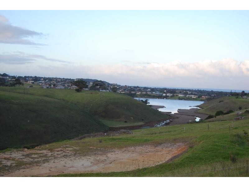 Lot 2/127 Albatross, Lakes Entrance VIC 3909