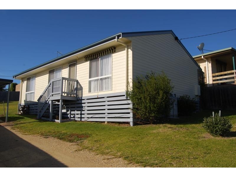 12 Panoramic Drive, Lakes Entrance VIC 3909