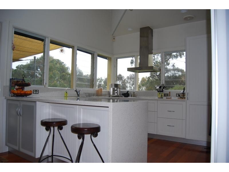125 Nungurner Jetty Road, Lakes Entrance VIC 3909