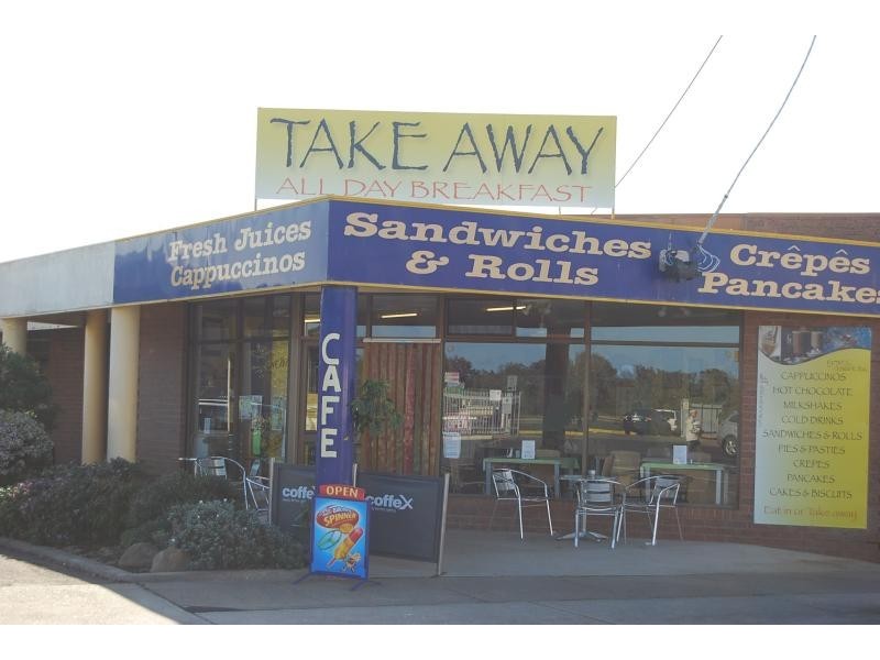 3 Carpenter Street, Lakes Entrance VIC 3909