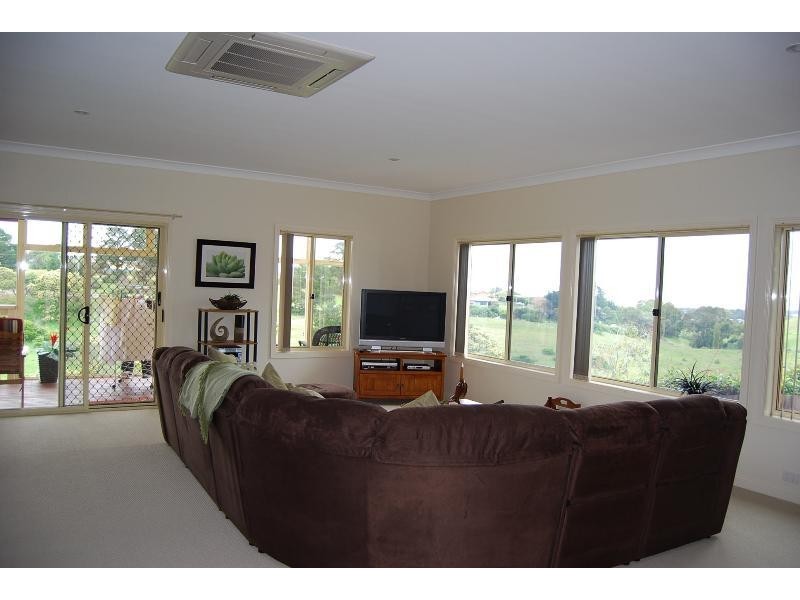 65 Stirling Drive, Lakes Entrance VIC 3909