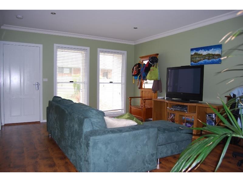 29 Ozone Crescent, Lakes Entrance VIC 3909