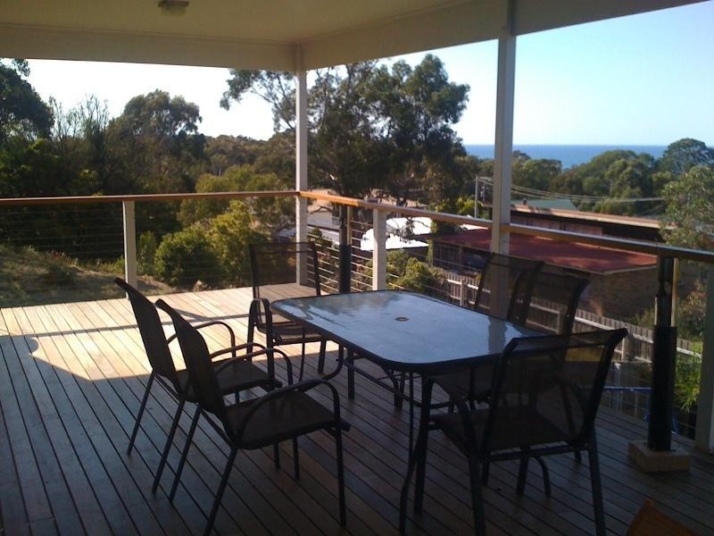 29 Ozone Crescent, Lakes Entrance VIC 3909