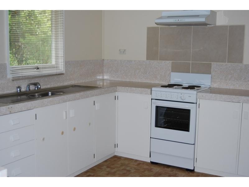 5 McRae Street, Lakes Entrance VIC 3909