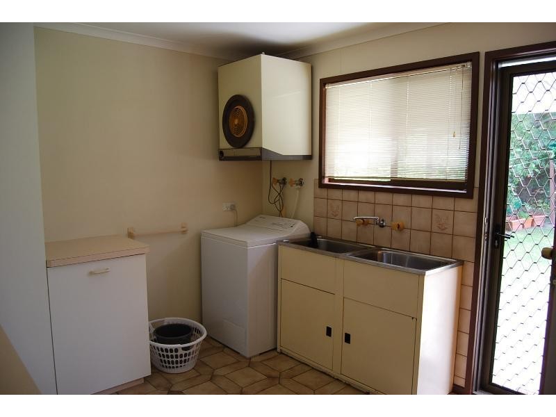 34 Lakeview Drive, Lakes Entrance VIC 3909