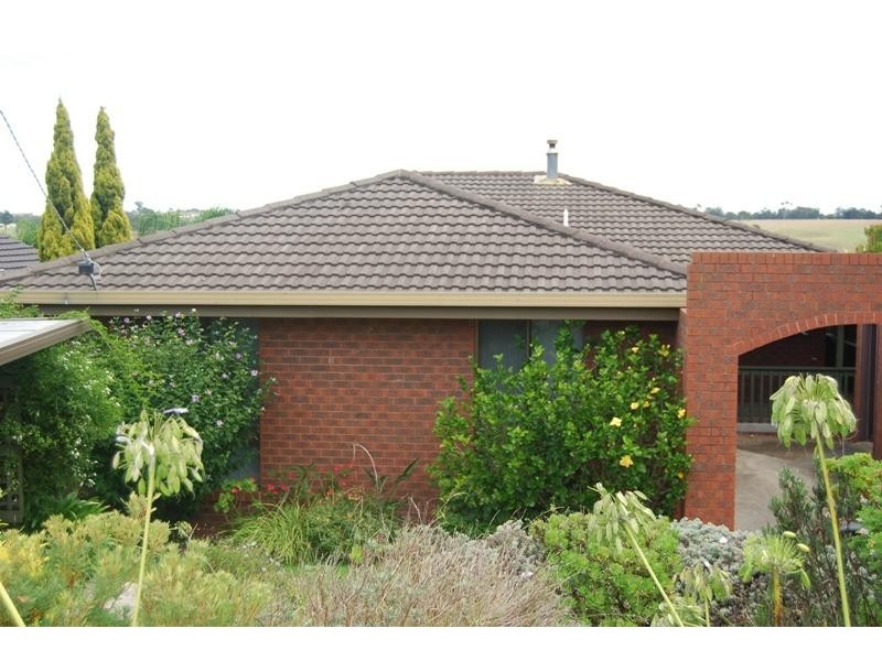 5 Nautilus Way, Lakes Entrance VIC 3909