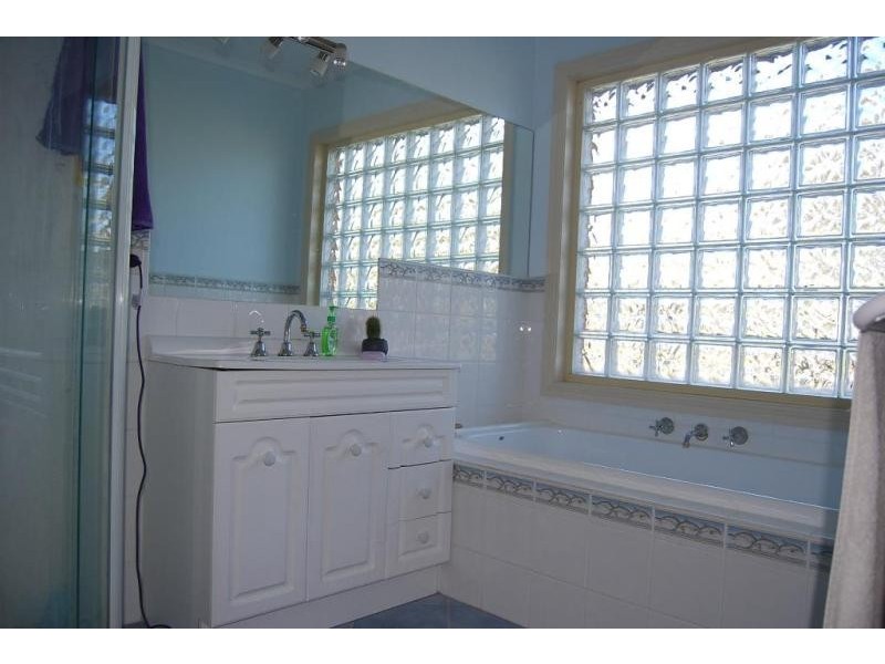 14B Lake Tyers Beach Road, Lake Tyers Beach VIC 3909