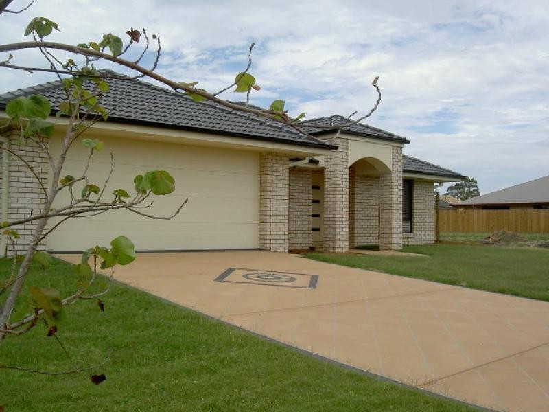 17 Cadell Court, Rothwell QLD 4022