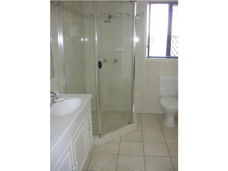 17 Cadell Court, Rothwell QLD 4022