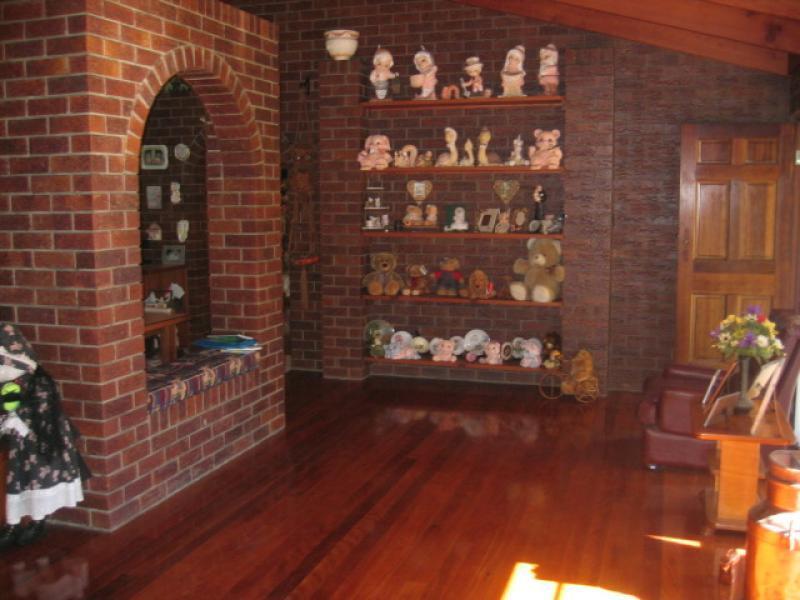 4 BLUE PACIFIC RD, Burpengary QLD 4505