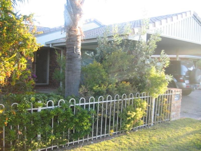 3 Taronga St, Rothwell QLD 4022