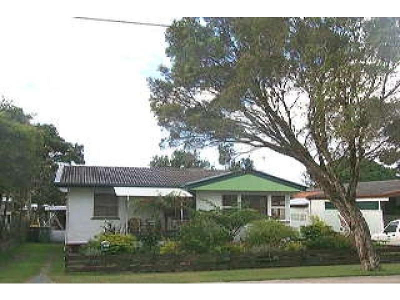 86 Plume ST, Redcliffe QLD 4020