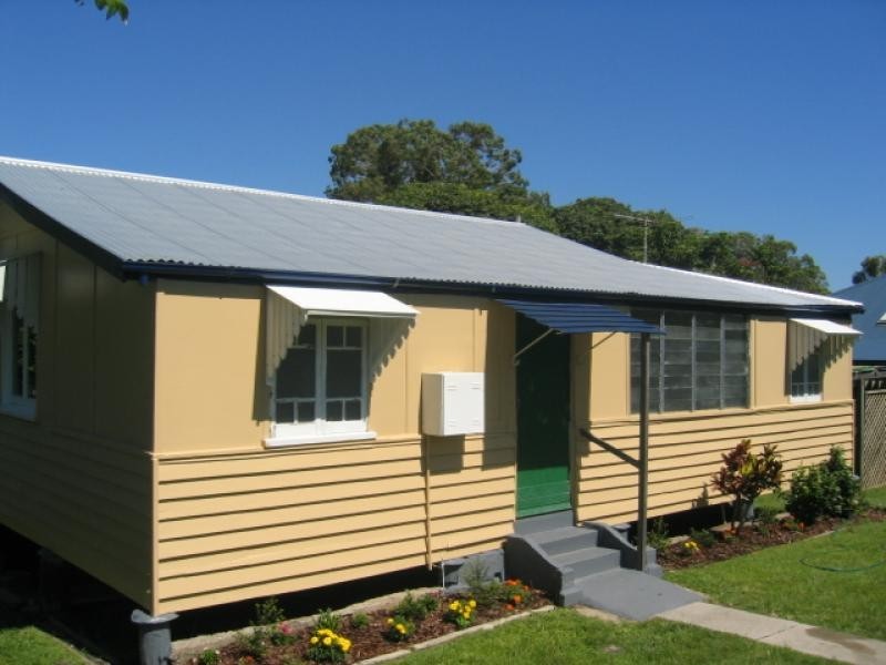 37 Seaville Ave, Scarborough QLD 4020