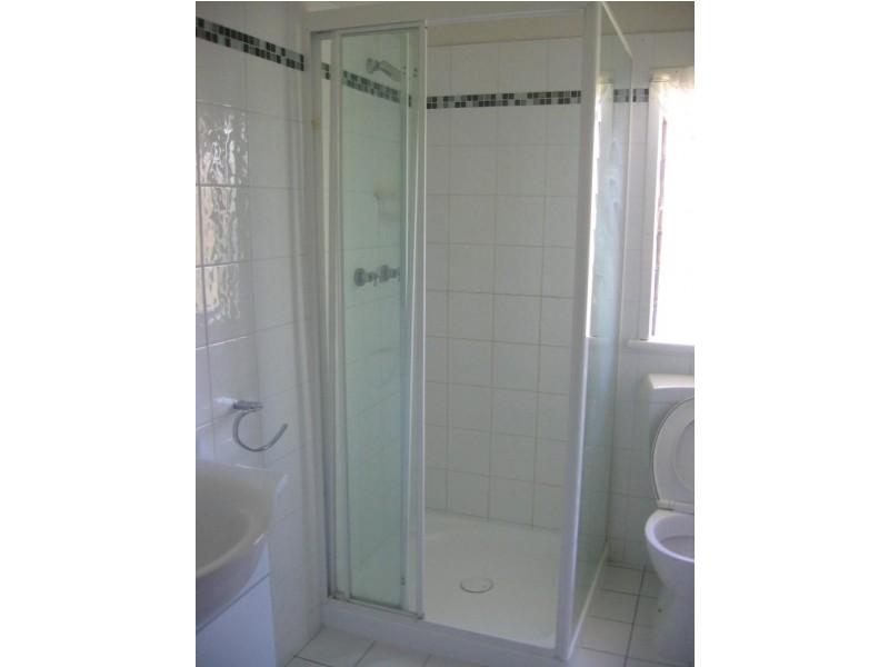 7 Fifth Ave, Scarborough QLD 4020