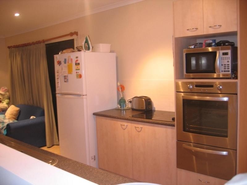 17 BREAKWATER COURT, Deception Bay QLD 4508