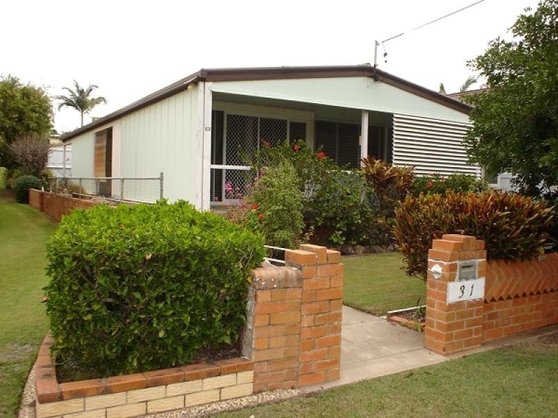 31 THURECHT PARADE, Scarborough QLD 4020