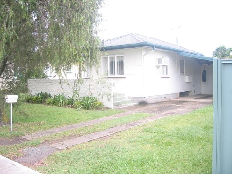 80 MAINE ROAD, Clontarf QLD 4019