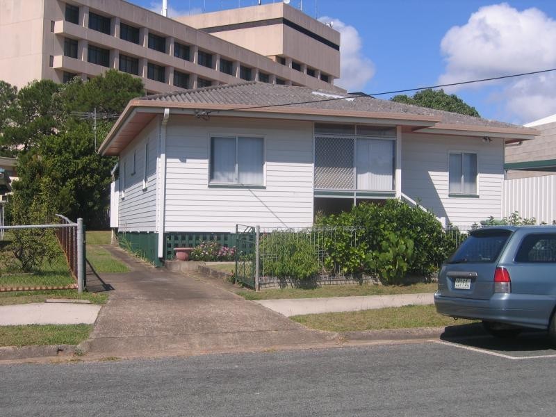 15 Silvyn Street, Redcliffe QLD 4020