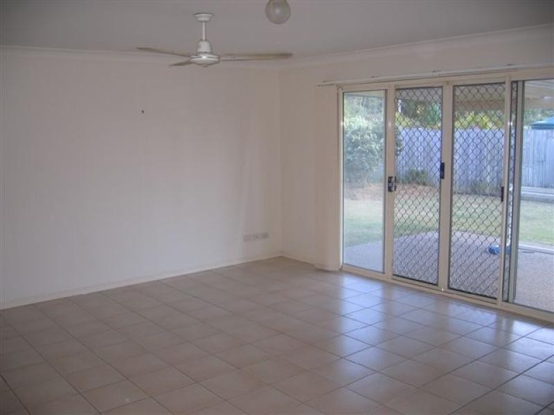 15 Coventry Court, Kippa-ring QLD 4021
