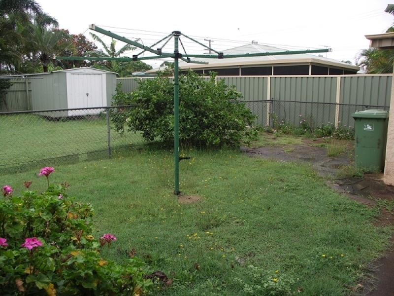 4 GARNET STREET, Scarborough QLD 4020