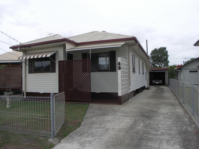 49 ELIZABETH AVENUE, Clontarf QLD 4019