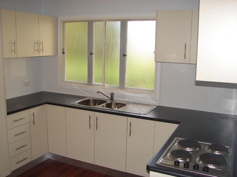 19 WINDSOR STREET, Margate QLD 4019