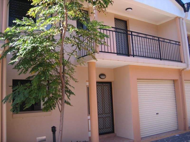 Unit 4/50 – 54 John Street, Redcliffe QLD 4020