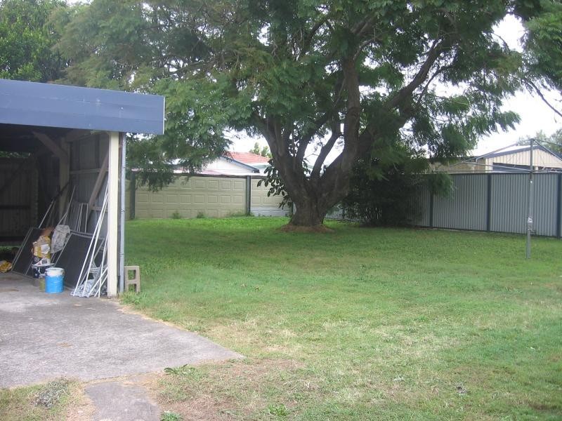 27 Henzell Street, Redcliffe QLD 4020