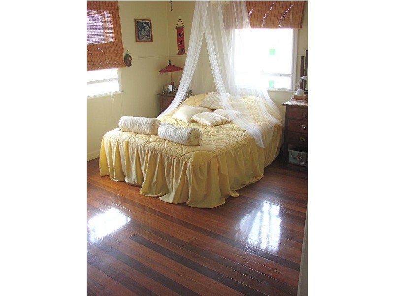 UNIT 1/3 LOUIS STREET, Redcliffe QLD 4020