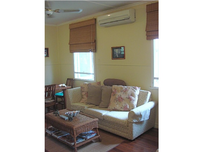 UNIT 1/3 LOUIS STREET, Redcliffe QLD 4020