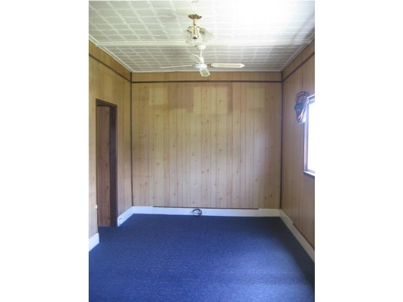 10 Enoch St, Clontarf QLD 4019