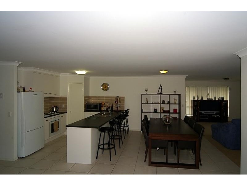 27 LADY BOWEN PARADE, Rothwell QLD 4022