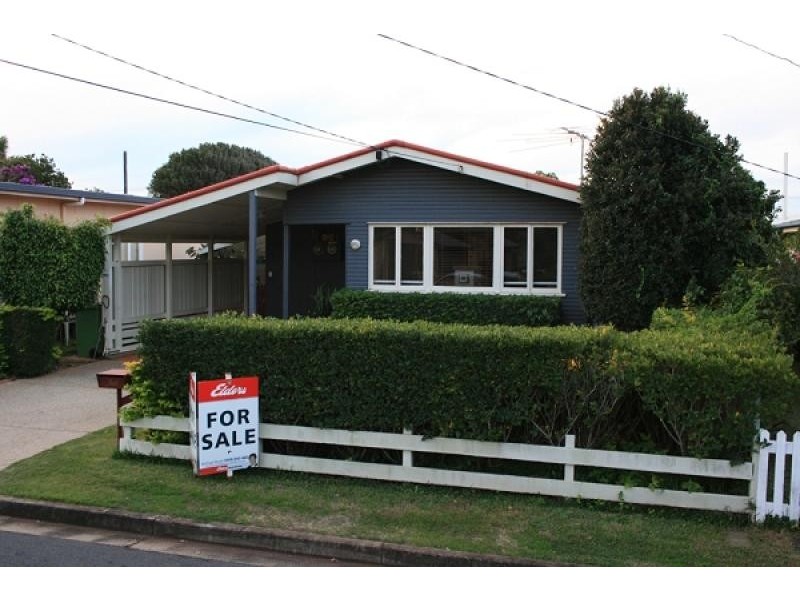12 Higlett Street, Scarborough QLD 4020