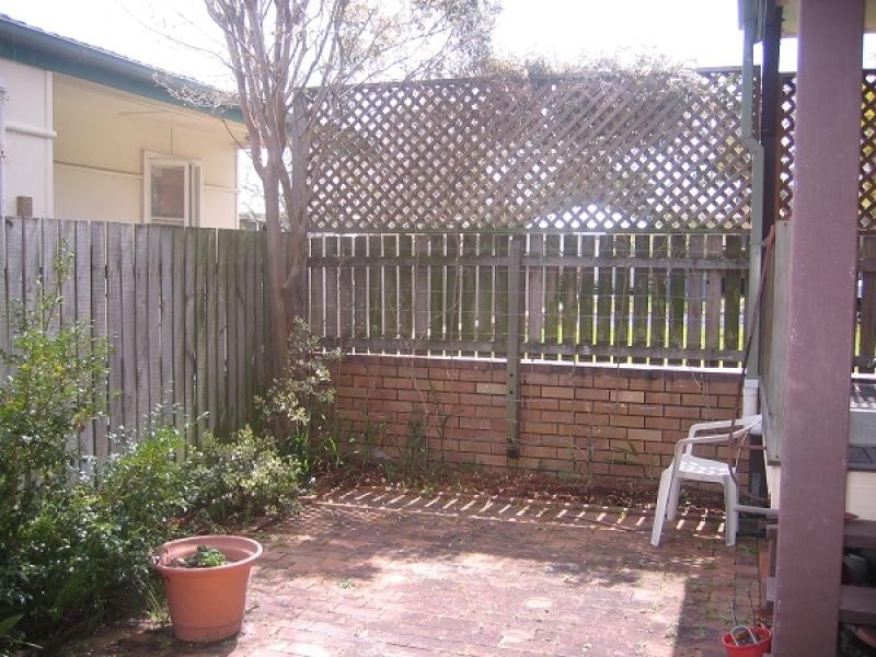 Unit 6, 25 Annie Street, Woody Point QLD 4019