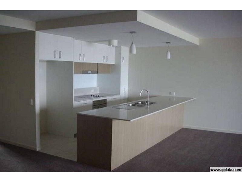 Unit 23, 142 Prince Edward Parade, Scarborough QLD 4020