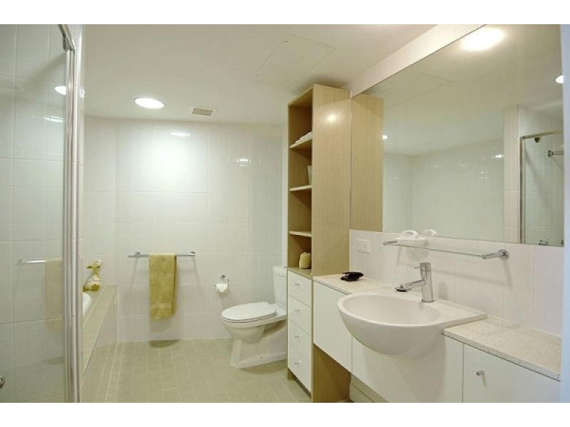 Unit 23, 142 Prince Edward Parade, Scarborough QLD 4020