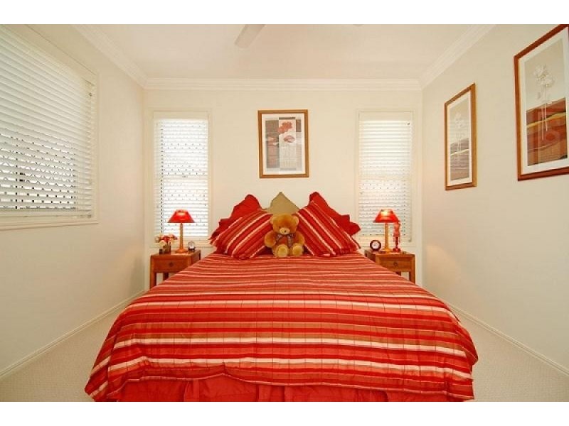 57 Flinders Parade, Scarborough QLD 4020