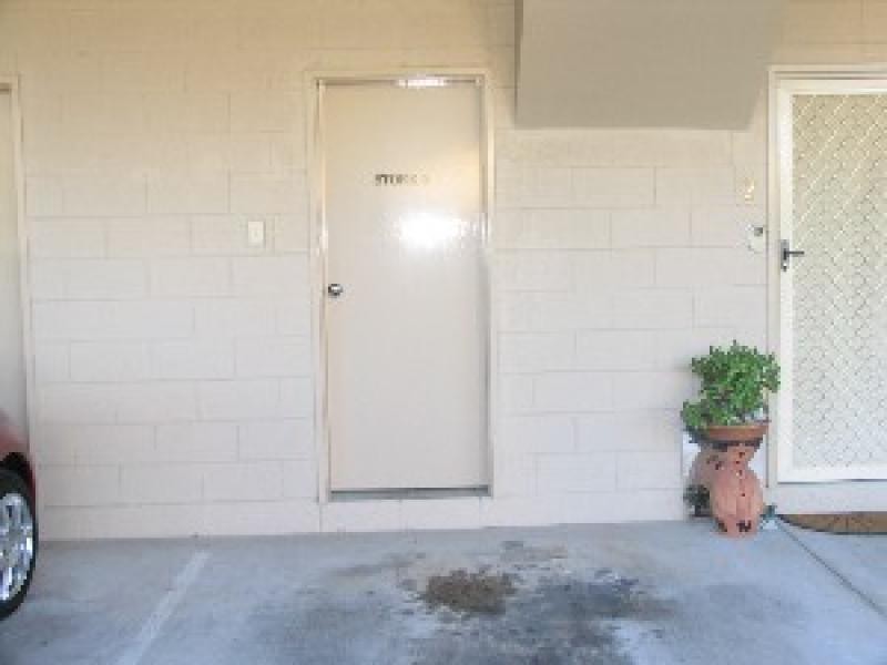 Unit 5, 5 Cornelius St, Clontarf QLD 4019