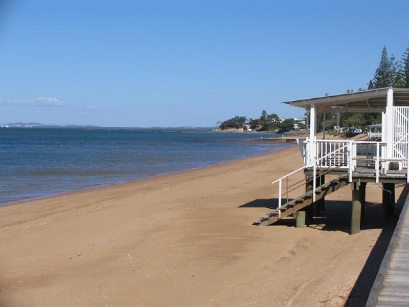 Unit 5, 5 Cornelius St, Clontarf QLD 4019