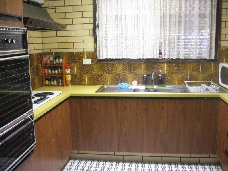 12 Matthew Street, Scarborough QLD 4020