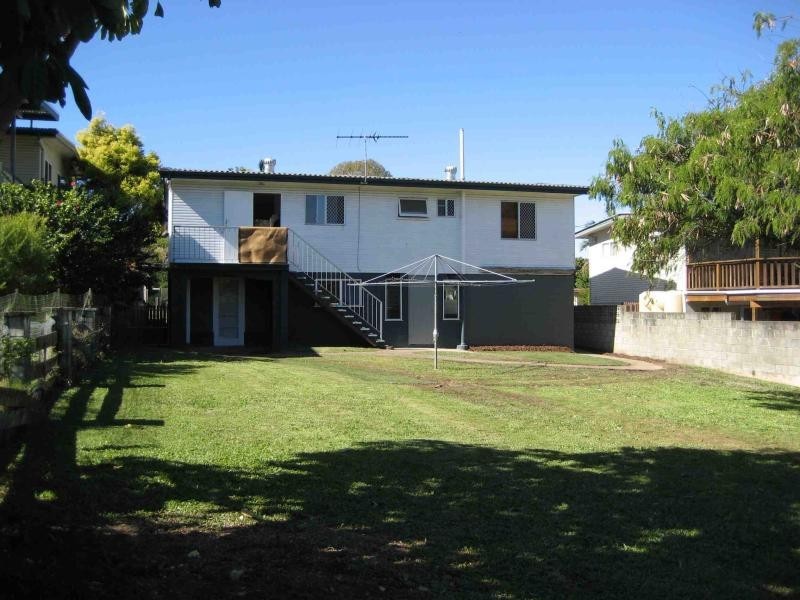 57 Lucas Street, Scarborough QLD 4020