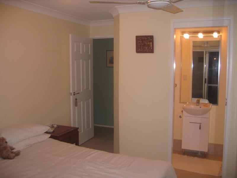 Unit 2/28 Josephine Street, Redcliffe QLD 4020