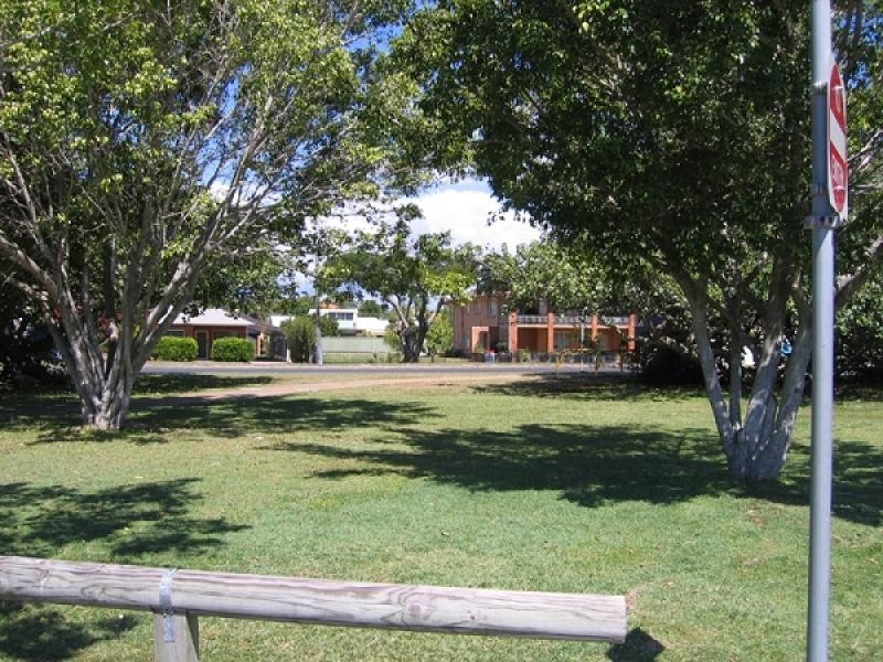 7 Thurecht Parade, Scarborough QLD 4020