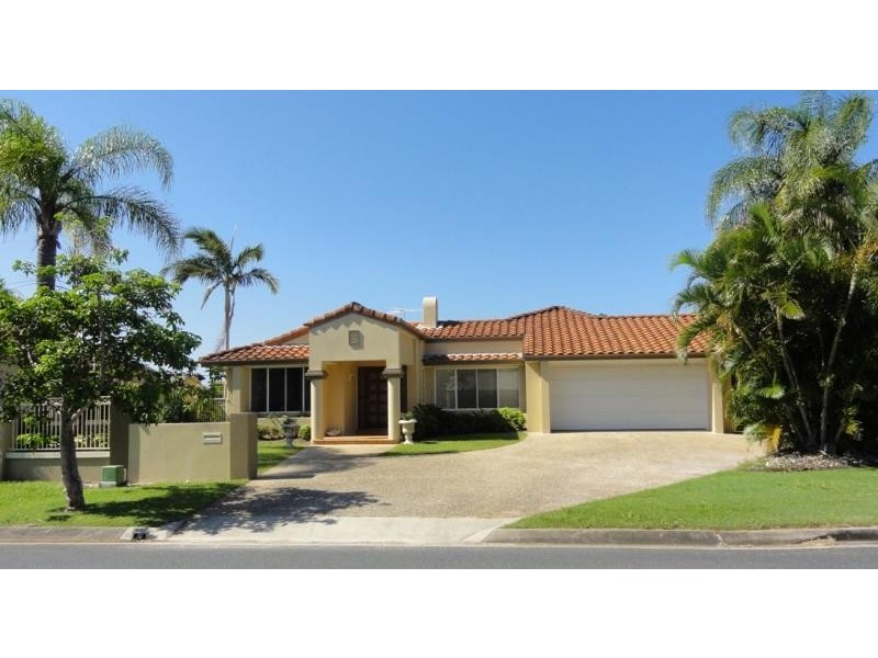 2 Enterprise Court, Scarborough QLD 4020