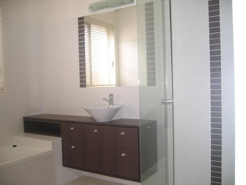 53 Swan Parade, Warner QLD 4500